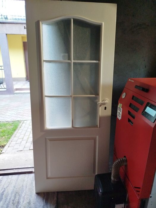 Drzwi wewnętrzne 80 lewe