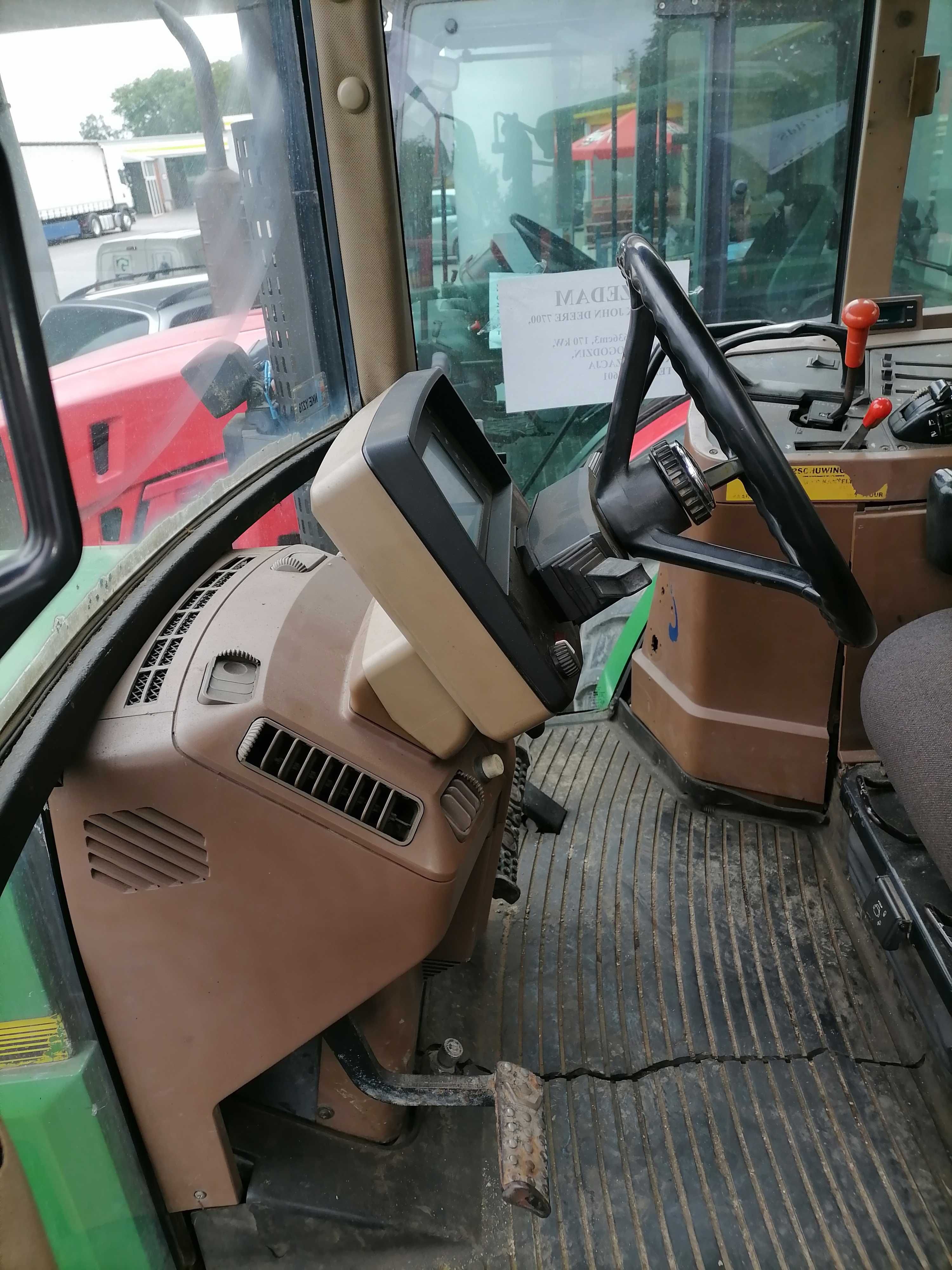 Ciagnik JOHN Deere