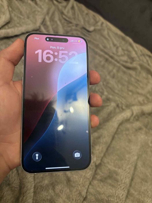 IPhone 15 PLUS 128GB +etui i folia na telefon