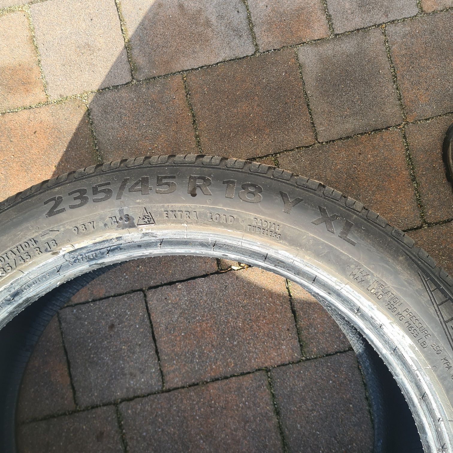 Opony Continental AllSeasonContact 235/45 r18