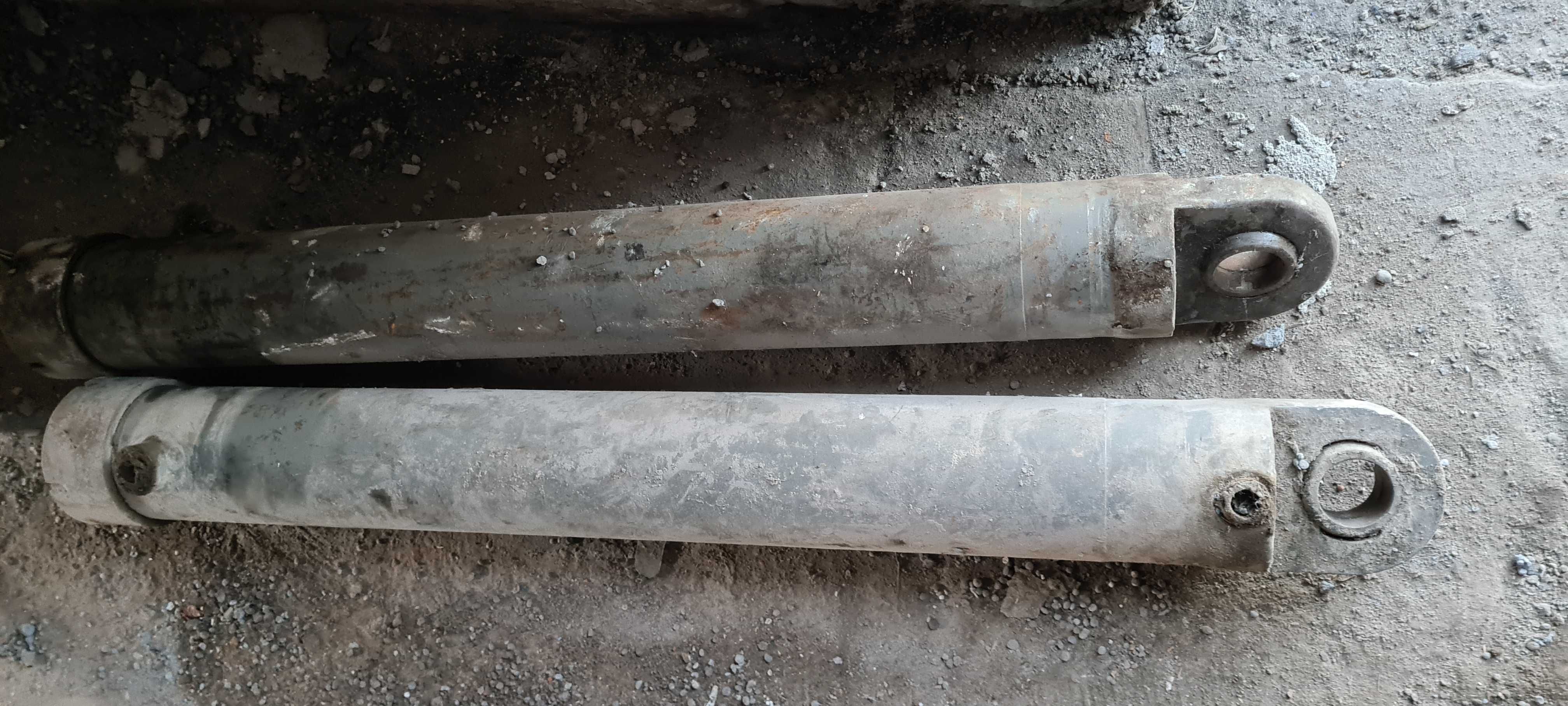 Silownik hydrauliczny CJ2W 100/70×800