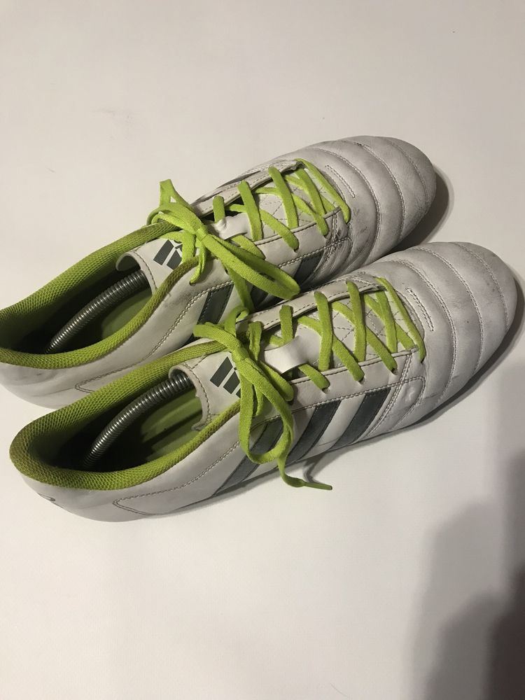 Продам бутсы Adidas