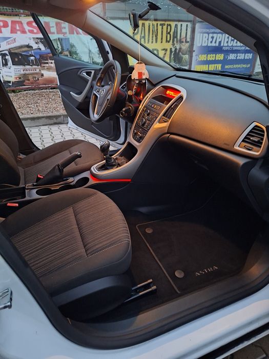 Opel Astra J 1.6 2011 ***Z Niemiec***