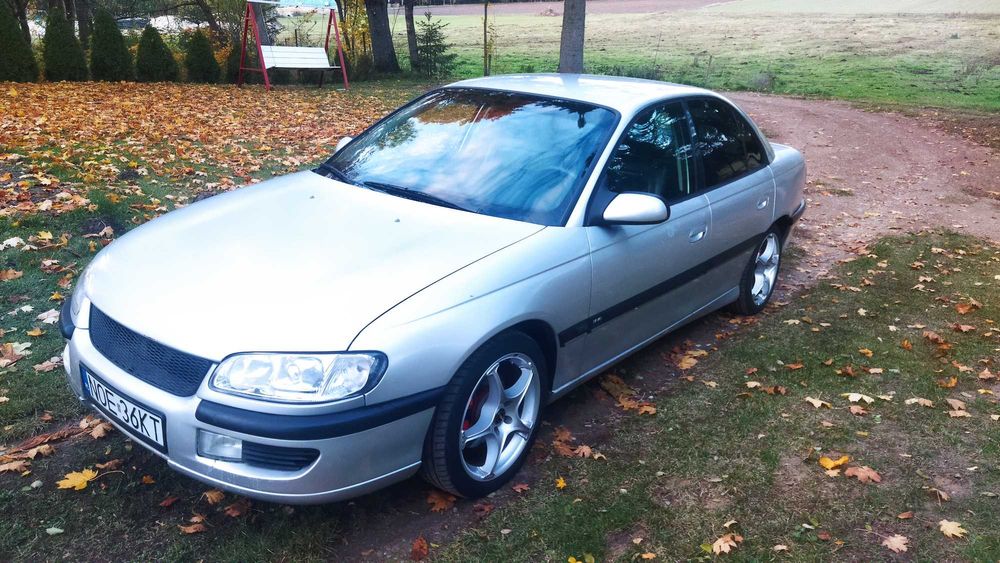Opel Omega MV6 z gazem