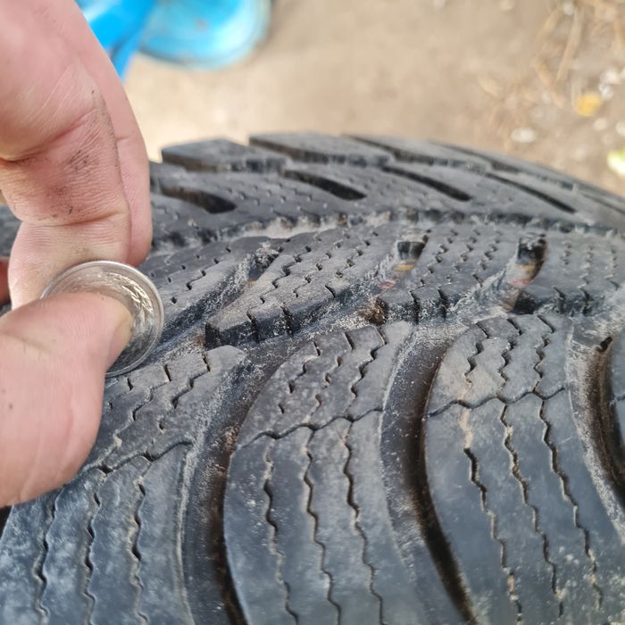 Sprzedam Opony zimowe  4szt