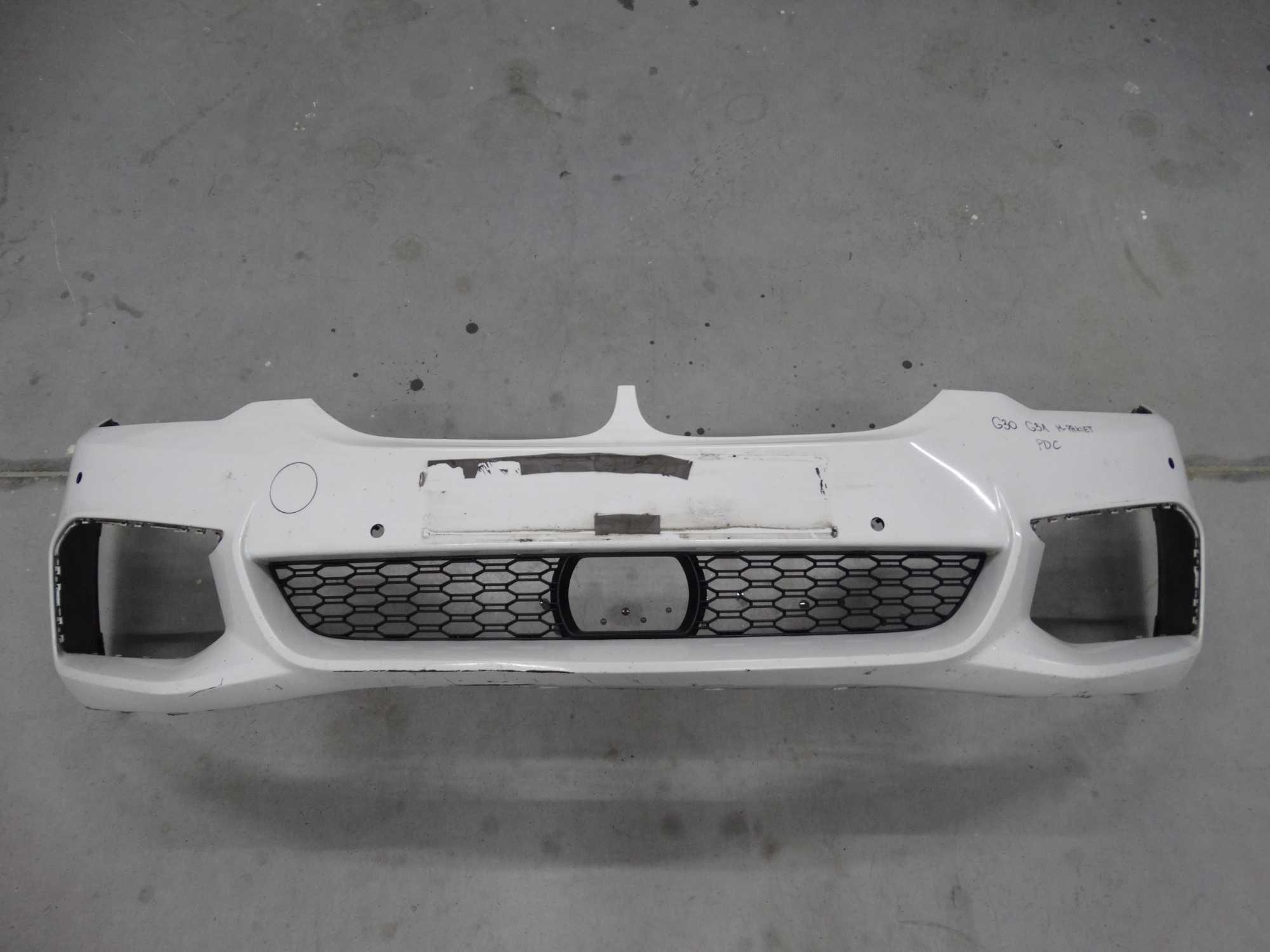 Zderzak przedni BMW 5 G30 G31 M-pakiet PDC