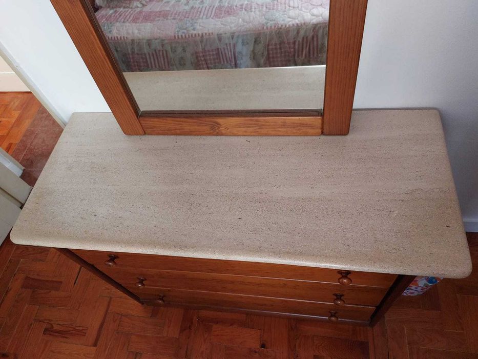 Mobília de quarto casal usada