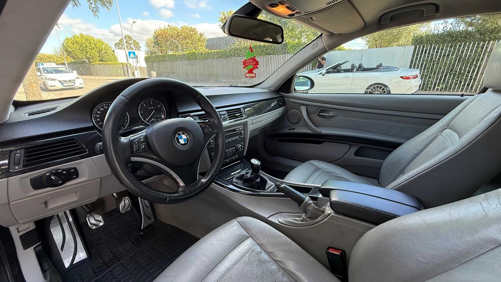 Vendo Bmw 320d Coupe - Diesel - 177cv - LER ANÚNCIO