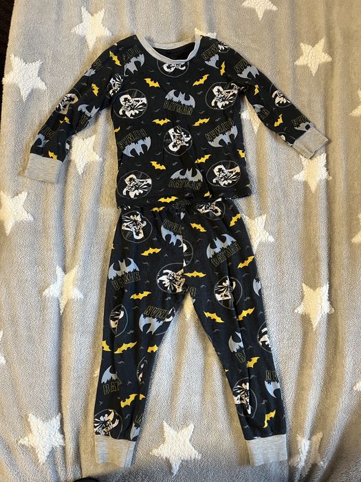 Піжами, домашні костюми