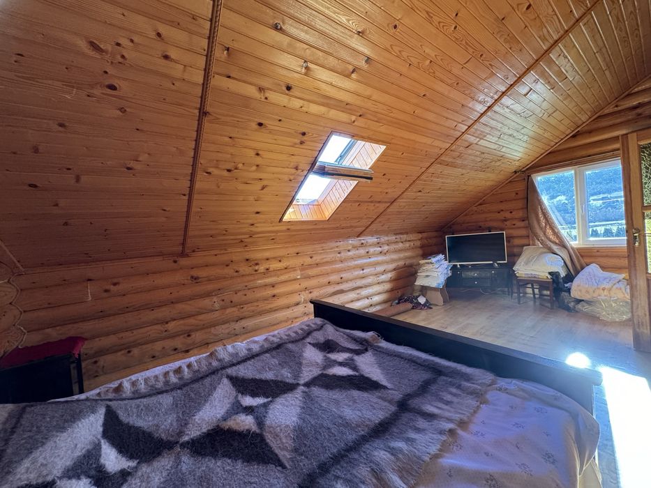 Продам будинок у с. Східниці