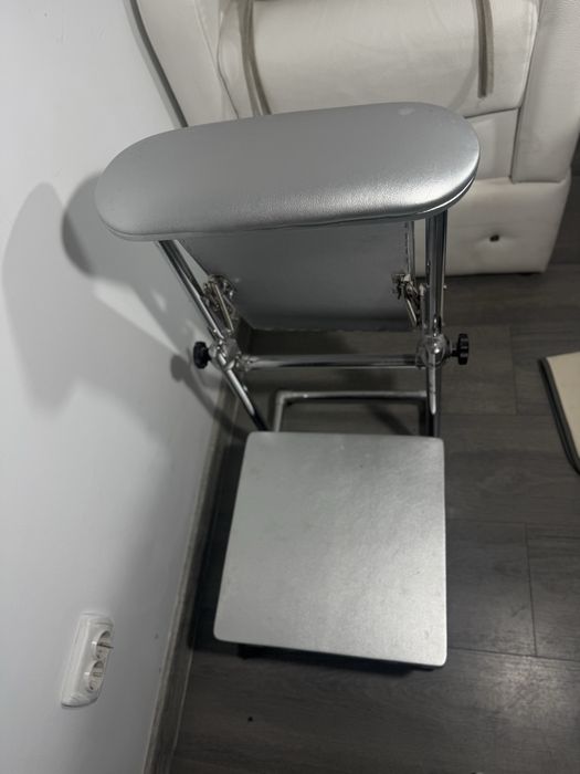 Продам підставку для педикюру