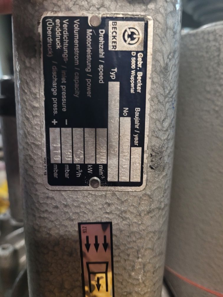 Wentylator bocznokanalowy 0.43kw becker siemens z Niemiec