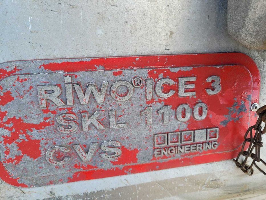 Kompresor pompa do wydmuchu RIVO ICE 3 SKL 1100