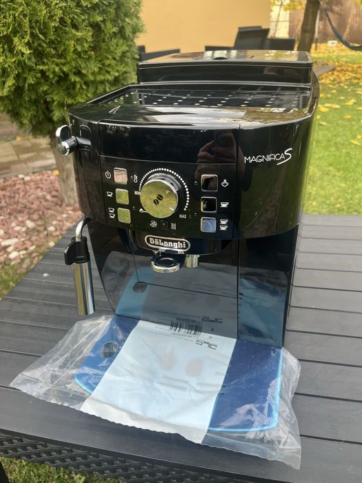 Кавомашина Delonghi Magnifica S 2024 рік 4 місяць виробництво