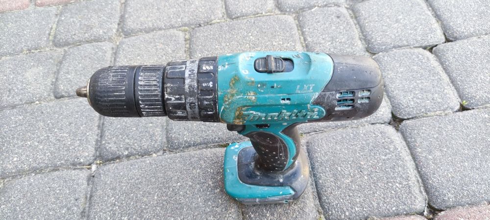 Wiertarko wkrętarka akumulatorowa Makita 18V