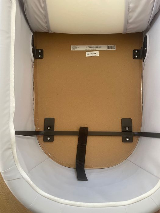 Alcofa Cybex Melio Cot quase nova + colchão
