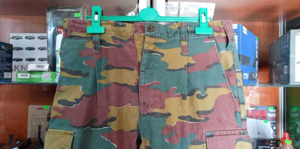 Spodnie Armia Belgia Jigsaw camo r.M/L pas 88 Unikat