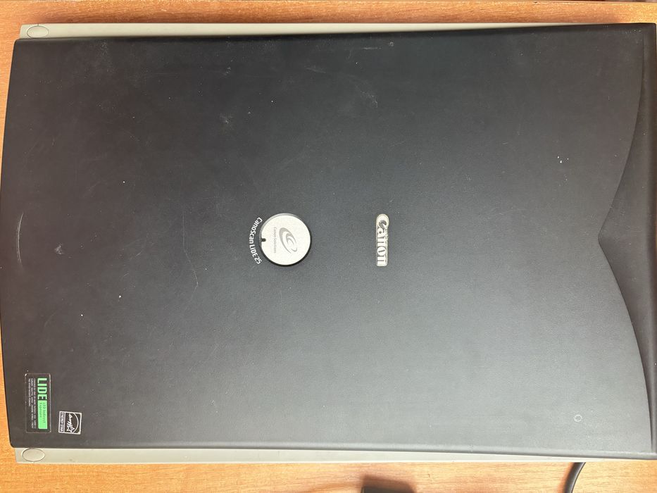 Сканер Canon lide 25