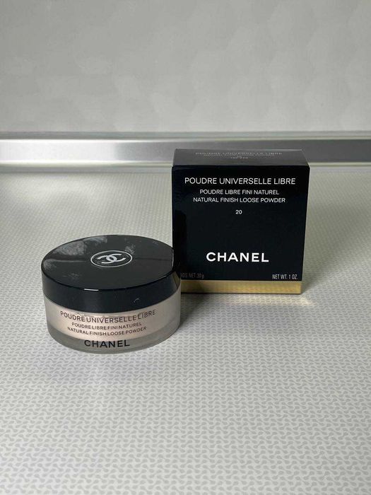 Пудра Chanel Poudre Universelle Libre 20 Clair