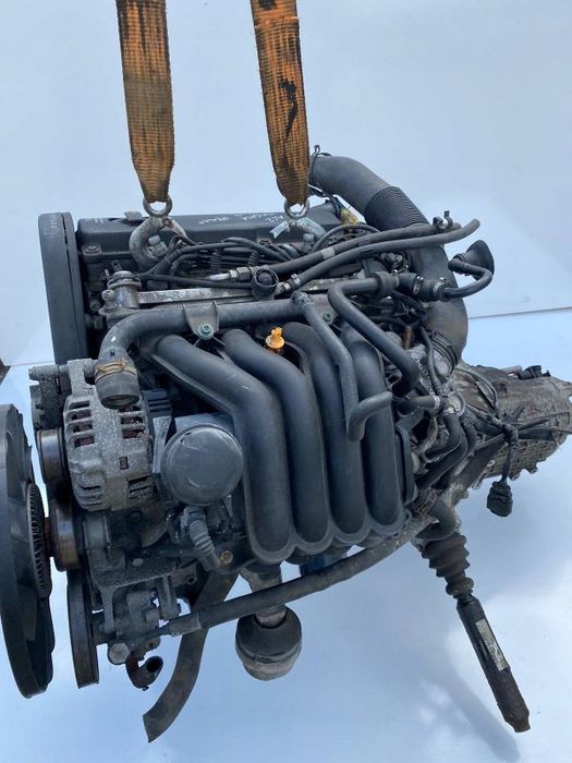 Silnik Kompletny Vw Passat Seat Exeo Audi A4 B7 1.6/8v Alz