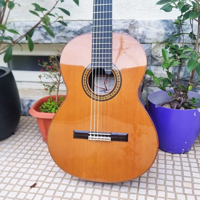 Guitarra Alhambra Luthier com Aniversario Garantia de 2 anos