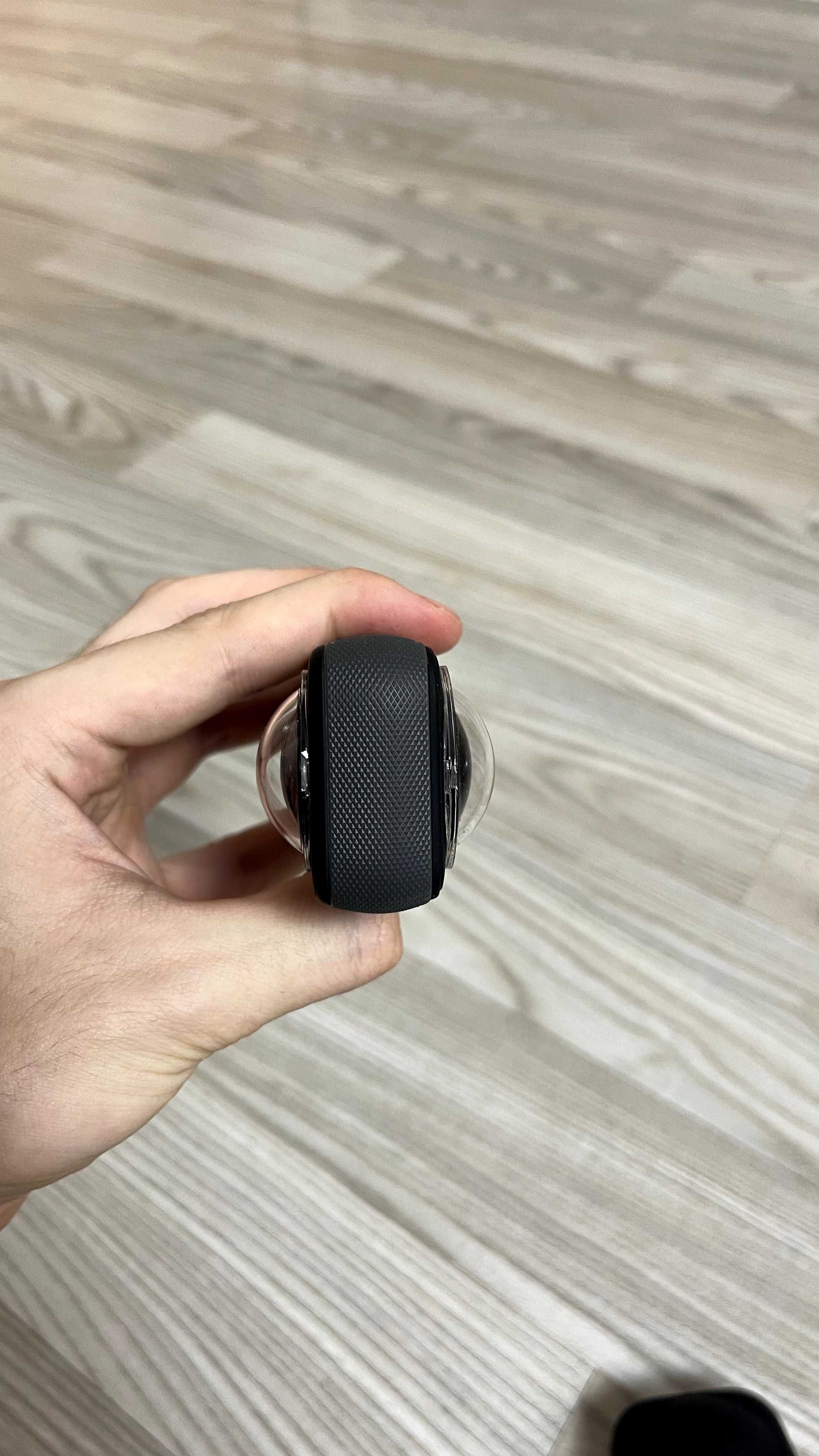 Insta360 X3 Екшн-камера