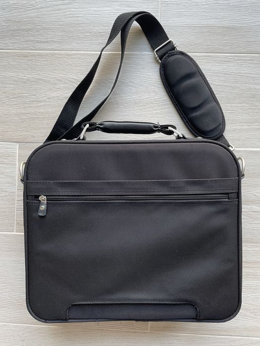 Mala preta para portátil