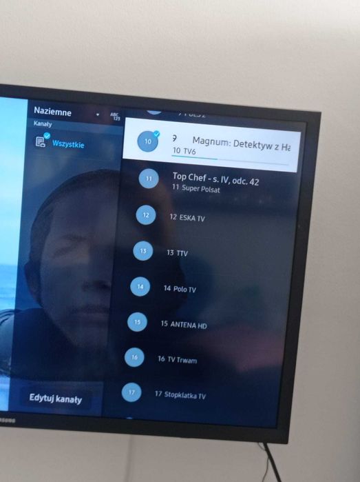 Telewizor 32 cale marki Samsung