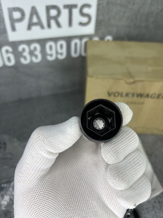 Ковпачки в болти VAG Original Volkswagen Skoda 17 MM 1K0-601-173-9B9