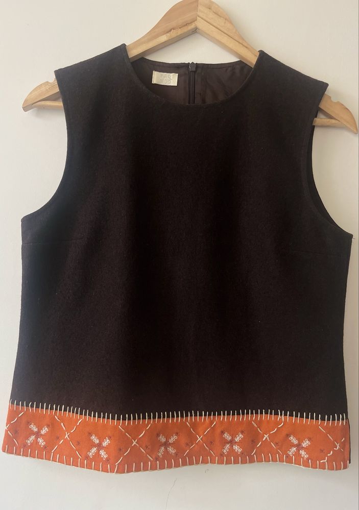 Brązowy wełniany  top/bezrękawnik Pro Mod, r. 38
