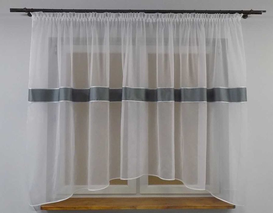 Firanka na karnisz 140-180cm