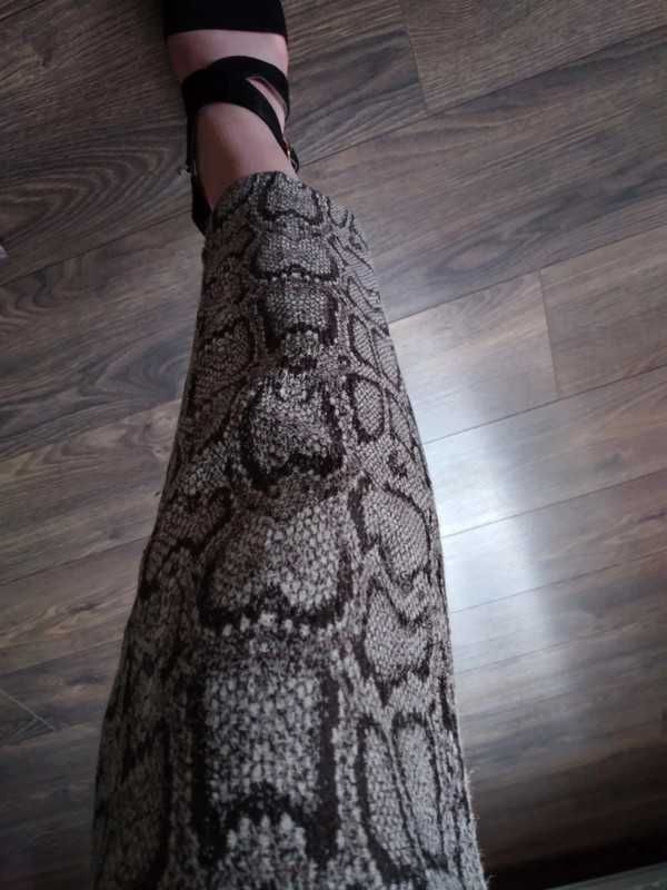 Eleganckie spodnie,skóra węża,r.XS,zara