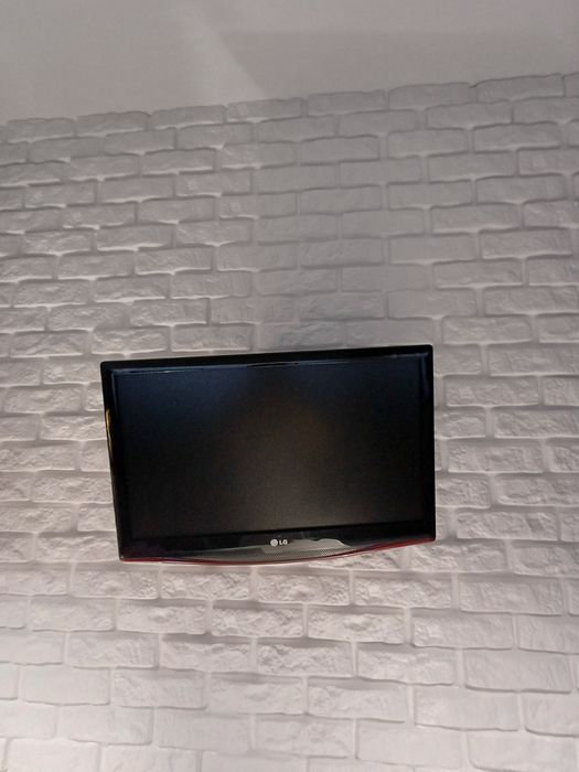 Телевізор монітор LG