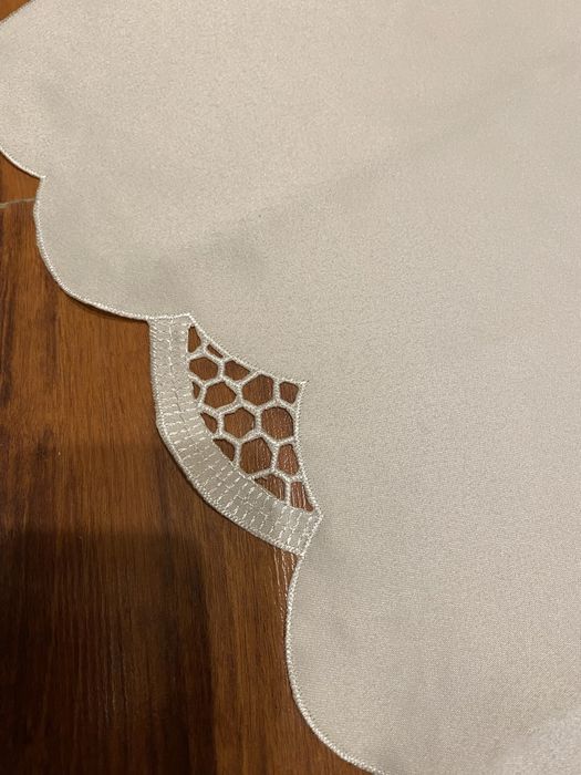 Setweta, bieżnik, obrusik