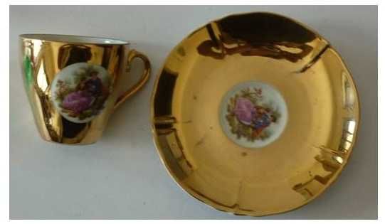 Copos em cristal, decorados, antigos e chávena (lote)