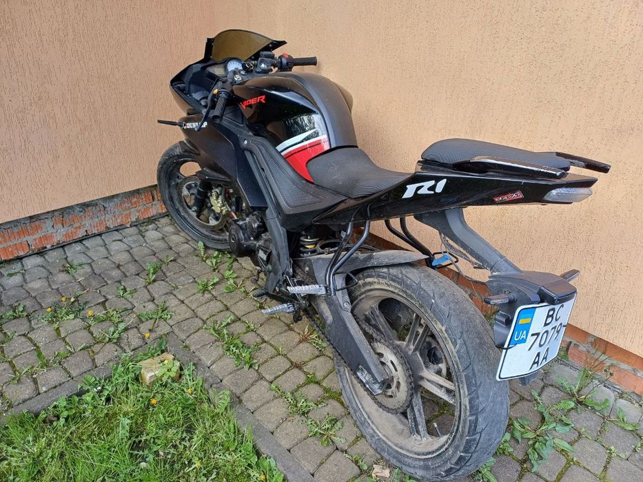 Продам мотоцикл Viper R1