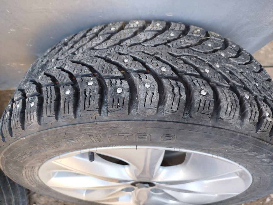 Колеса в зборі на Рено зою