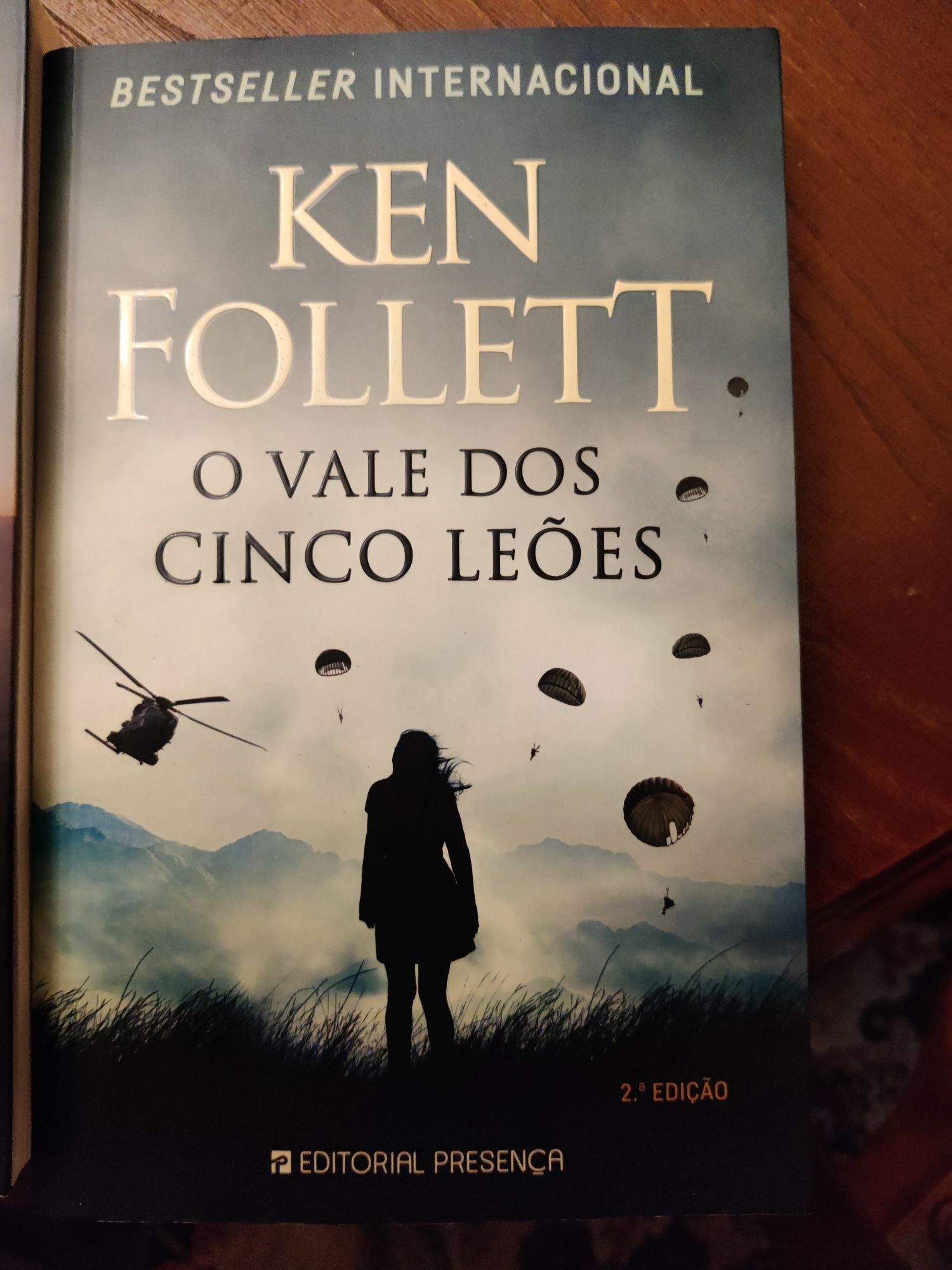 KEN FOLLETT - vários