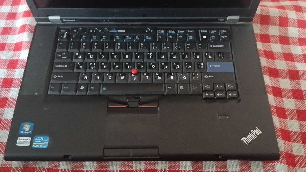 ноутбук ThinkPad T520-W520 lenovo хорошое состояние