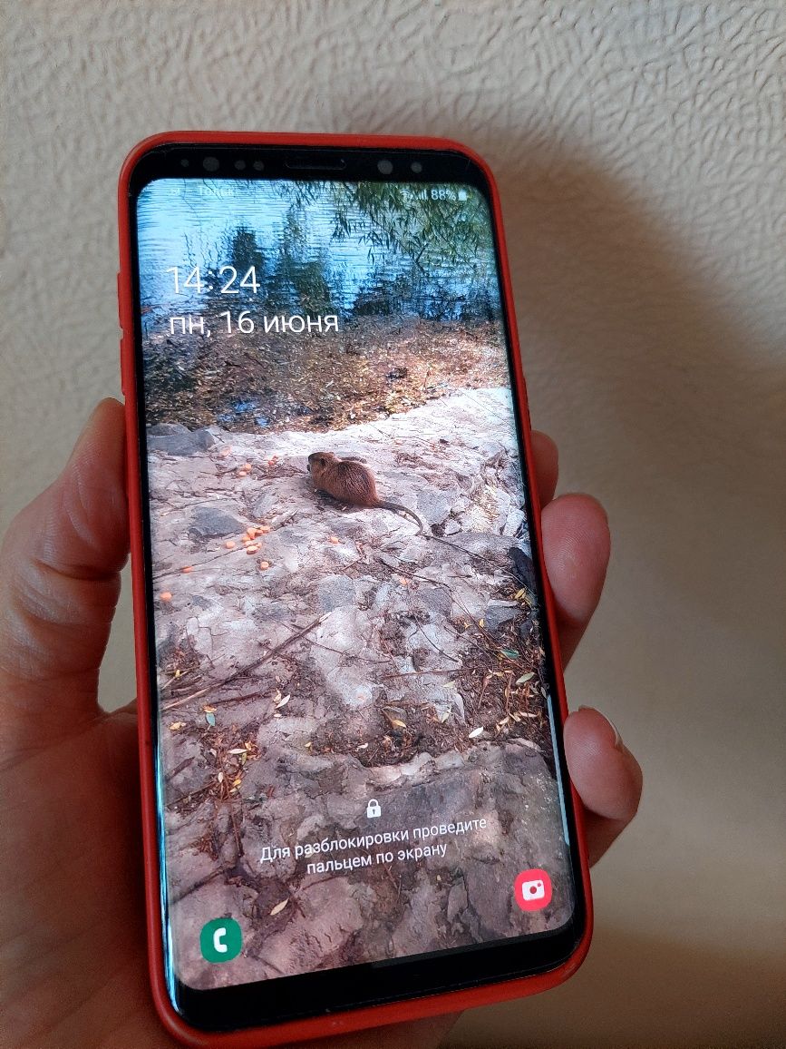 Телефон Samsung S 8