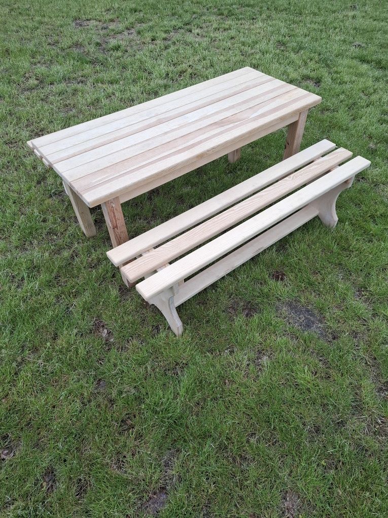 Piękny ręcznie robiony stolik drewniany + 2 x ławka