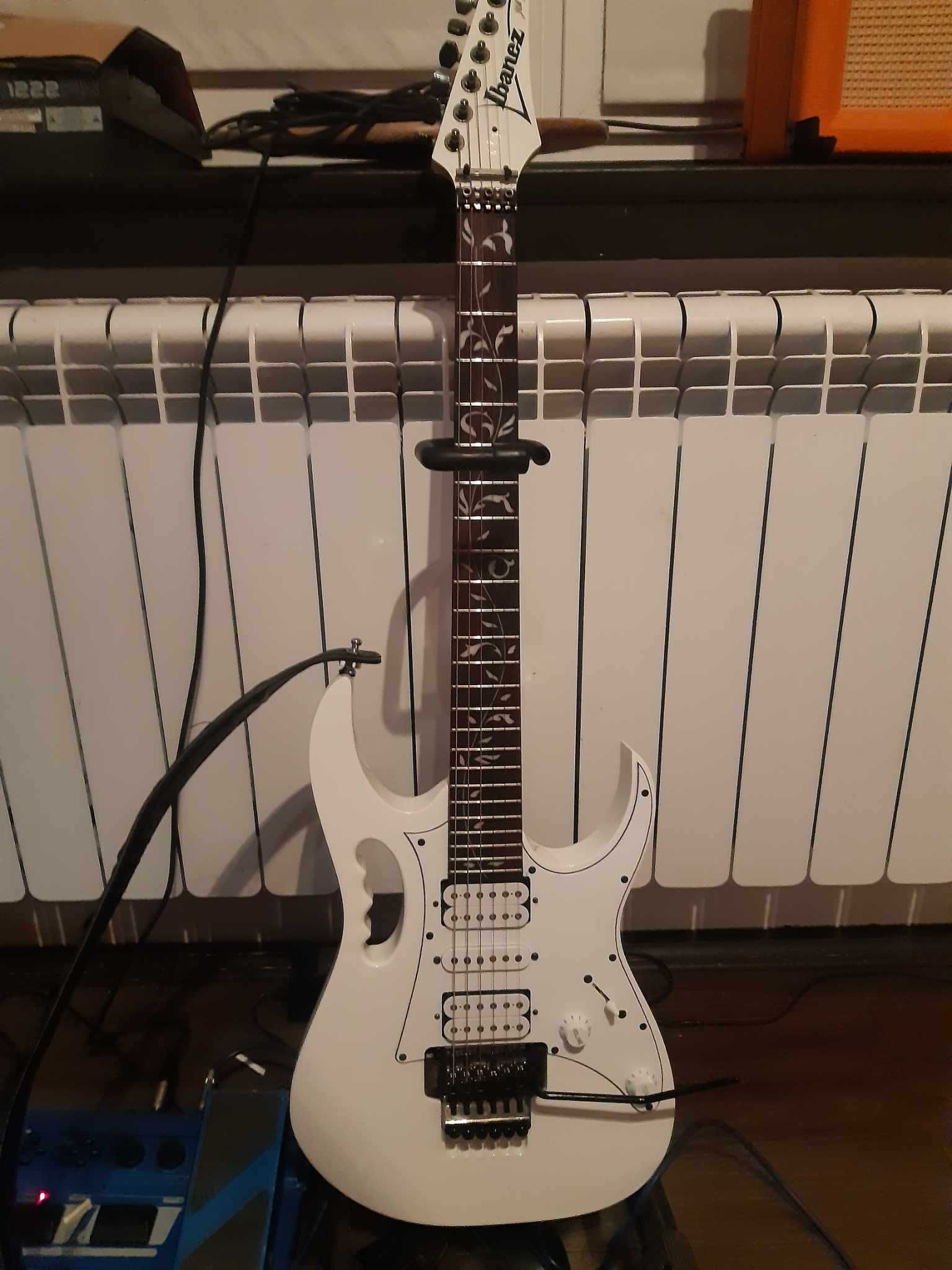 Gitara Ibanez JEM JR