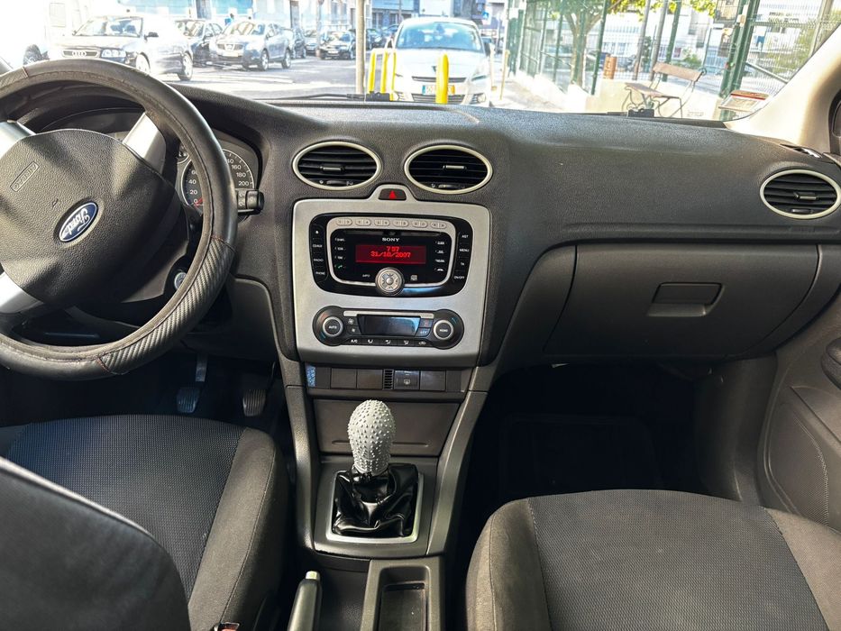 Ford focus STATION 1.6 teci ghia  300.000 km