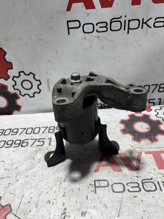 Краншткйн подушка двигателя Ford fiesta mk7 подушка двигателя фиеста