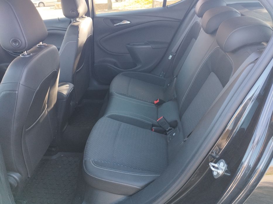 Opel Astra 1.6 CDTI Innovation