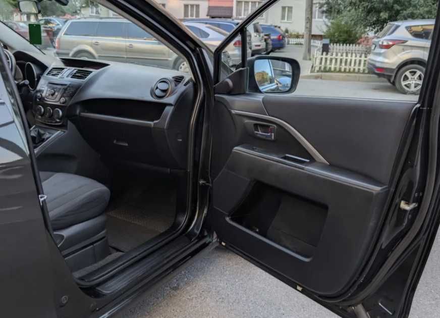 MAZDA 5 2012р Доглянута. Надійна. Комфортна Економна Обслужена 7місць