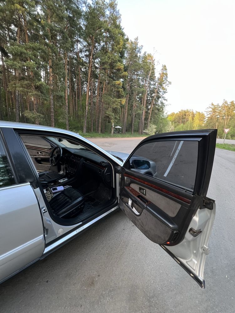 Ауді А8 D2 Qwattro 3.3