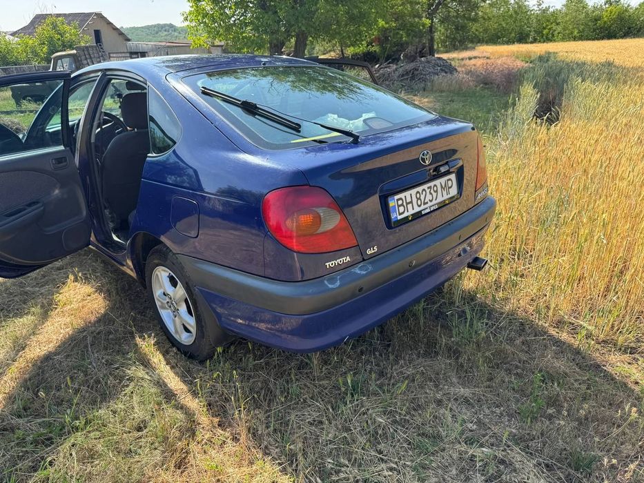 Toyota Avensis T22
