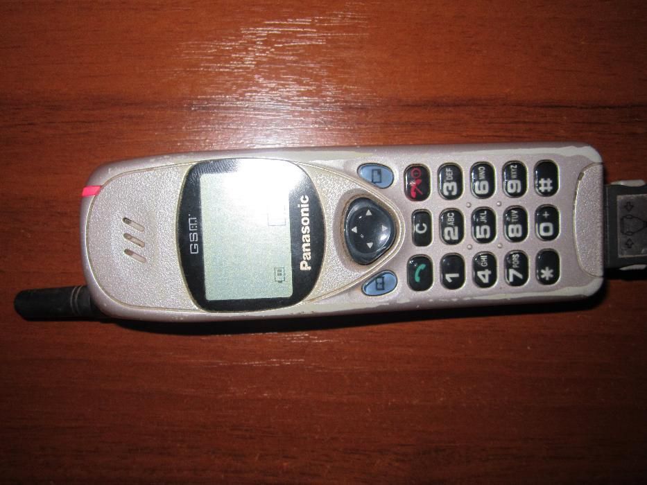 Мобильный телефон PANASONIK