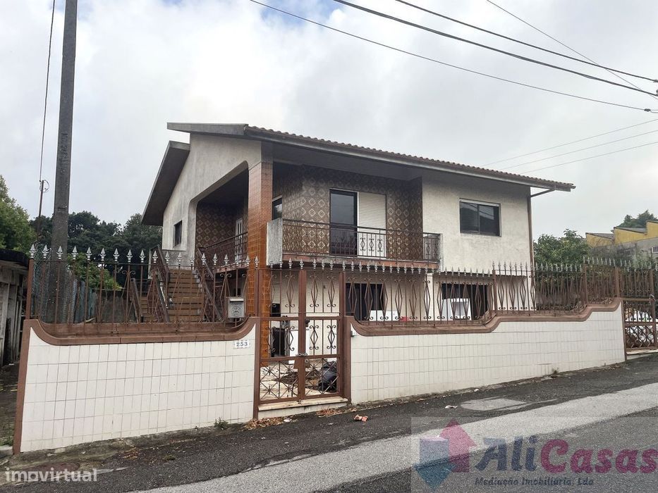 Vivenda 4 Frts C/ Terreno